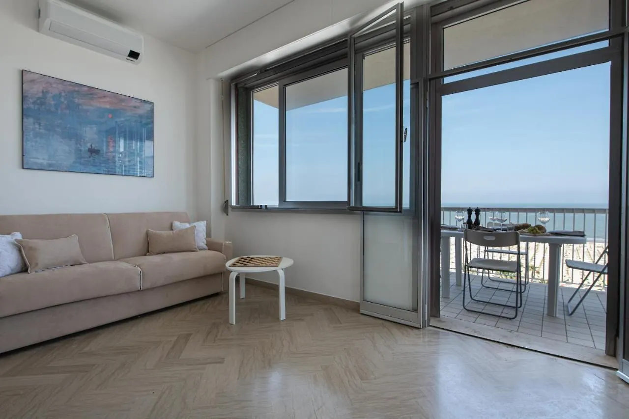Ventodue Apartment Rimini Italy